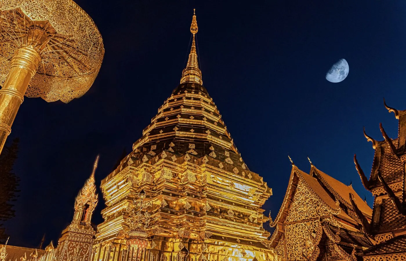 Chiang Mai: Chiang Mai Travel Guide: Complete Reference for Travelers & Nomads